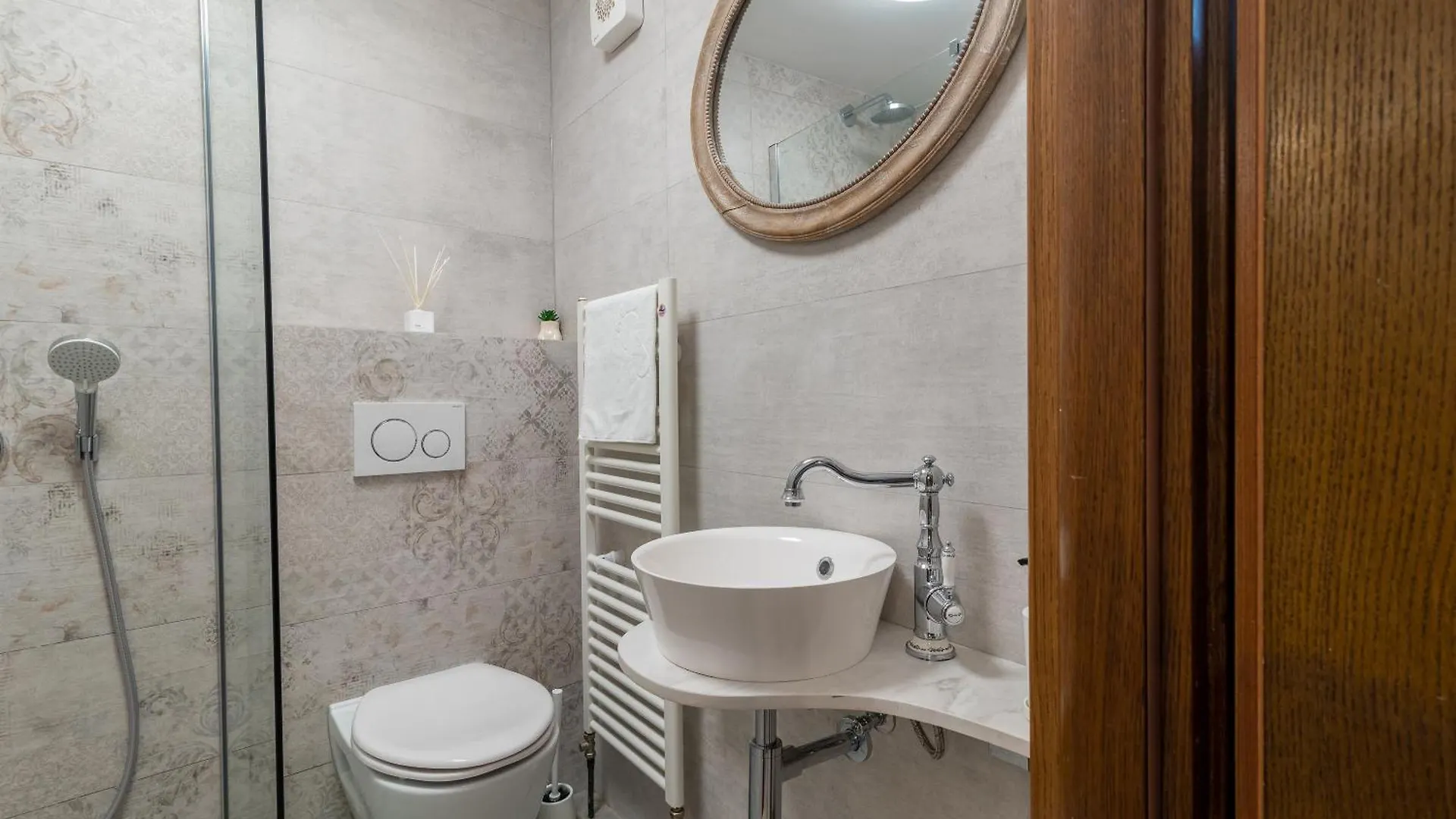 Manero Villa Trogir 0*,